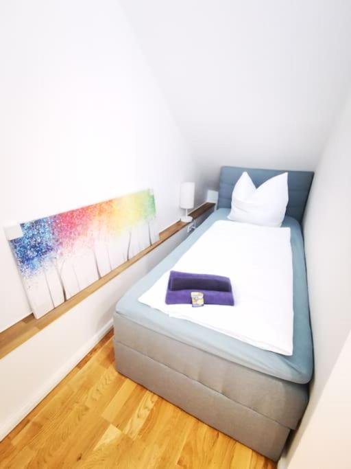 Inval By Rockchair L Superhost Status L 2 Bedrooms Boxspringbeds 2 Bathrooms In Center 