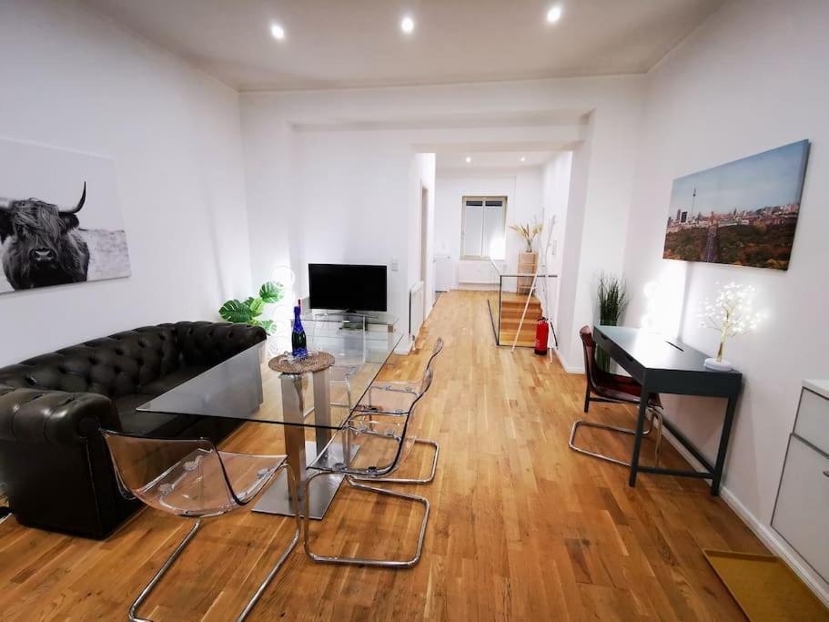 Appartement Inval By Rockchair L Superhost Status L 2 Bedrooms Boxspringbeds 2 Bathrooms In Center 
